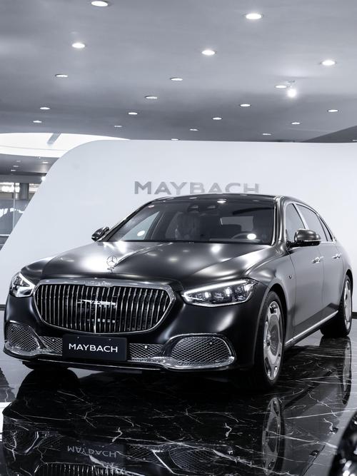 佛山103岚图汽车的售后服务让用户无忧出行，迈巴赫未来的豪华车趋势